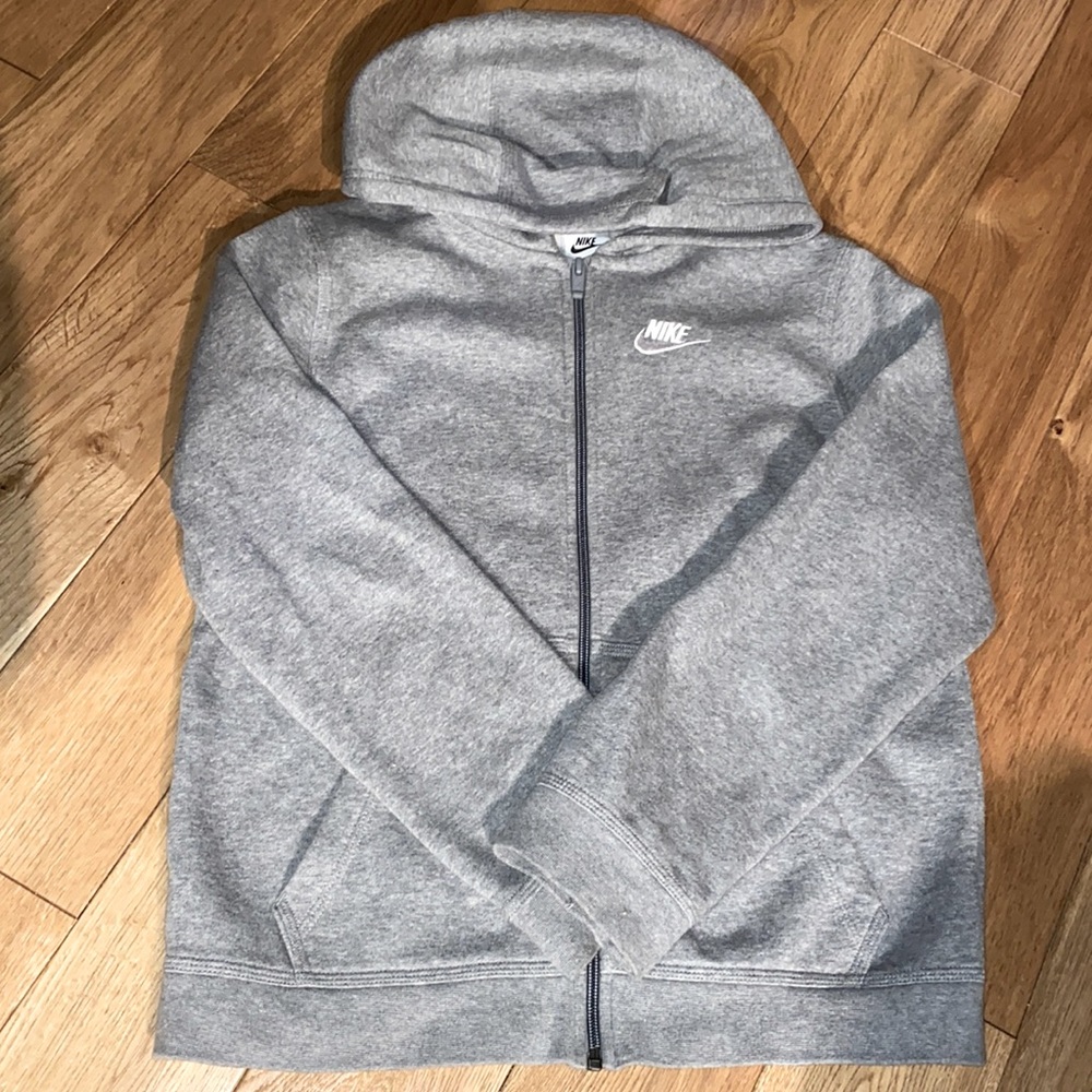 Boys Hooded Nike Zip Up!